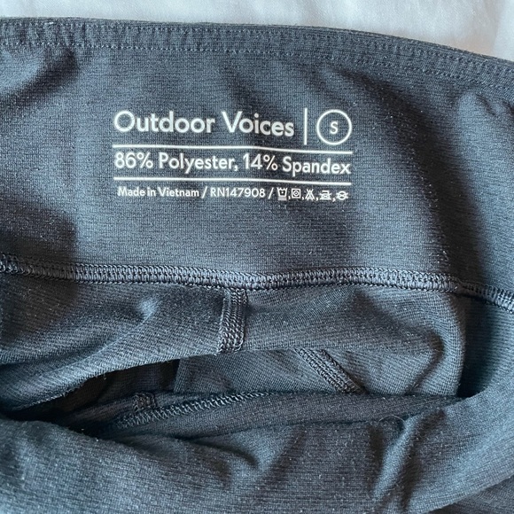 Black Outdoor Voices 7/8 leggings - Picture 2 of 3